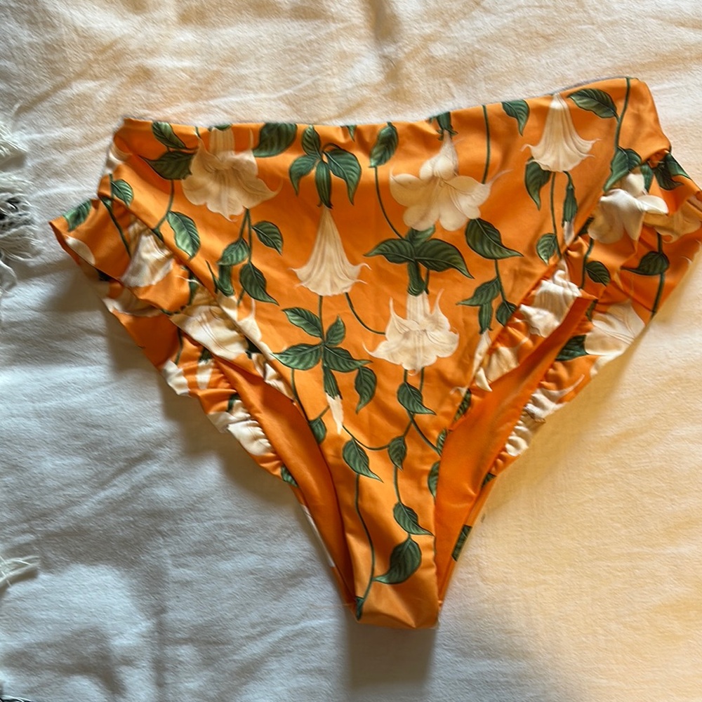 Agua Bendita Kiwi High-Waisted Bikini Bottom